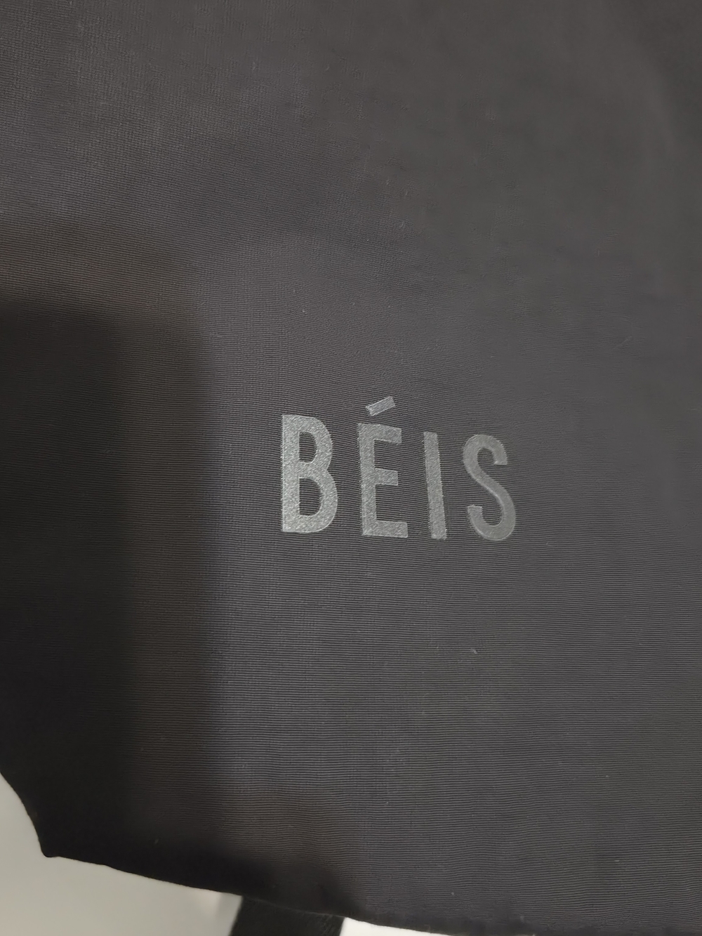 BÉIS "The Air Backpack" Travel Backpack - Black - Picture 11 of 14